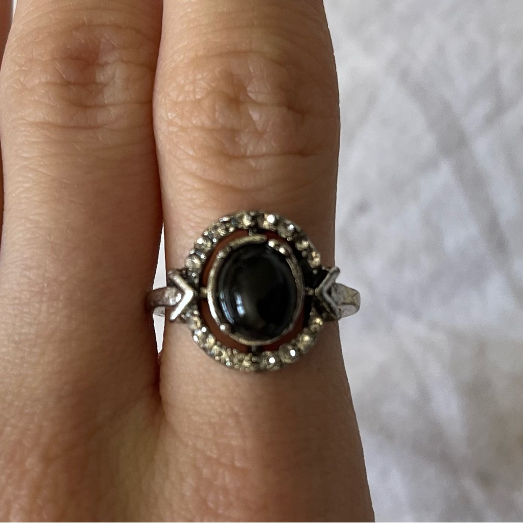 Glittery Black/Silver Ring